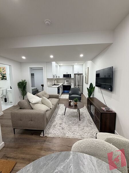 TASTEFULLY FURNISHED 2BEDROOM BASEMENT SUITE (EVERYTHING IS BRAND NEW)
