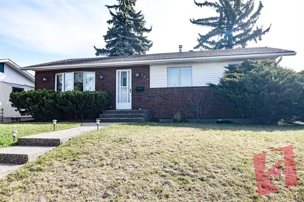 2 Bedroom Basement in a Bungalow for immediate rent photo 2