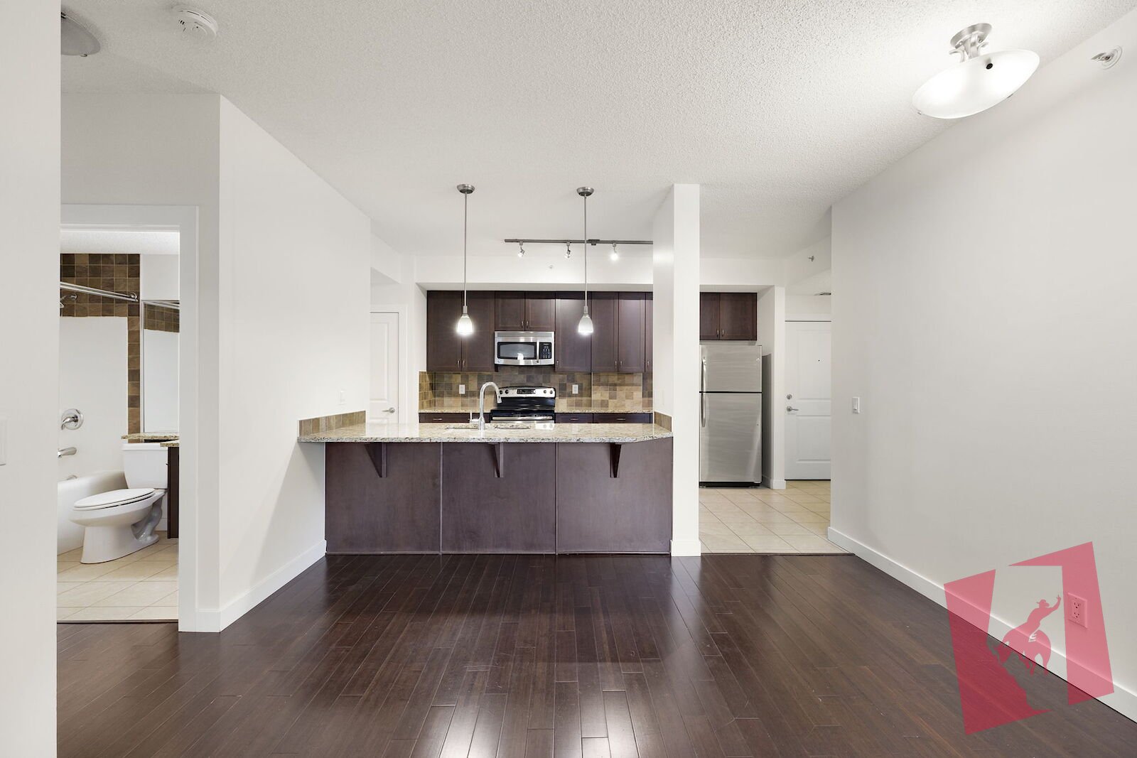 2 Bedrooms 2 Baths in the La Rive Building! (CP153)