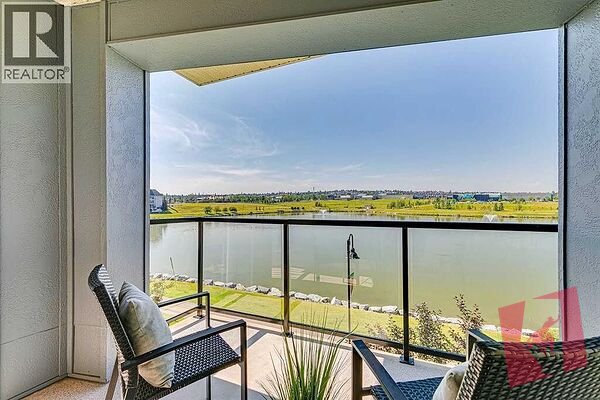 cozy condo ,view the lake