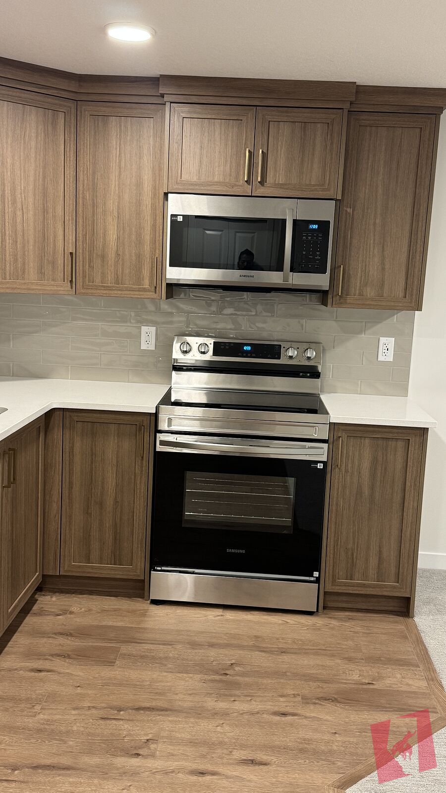 2 bed 1 bath legal besment sweet