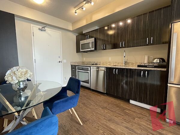 Executive Condo with Stunning Central Library Views