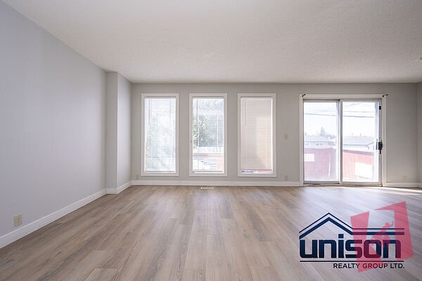 UNISON 3 BEDROOM TOWNHOUSE IN MAYLAND HEIGHTS