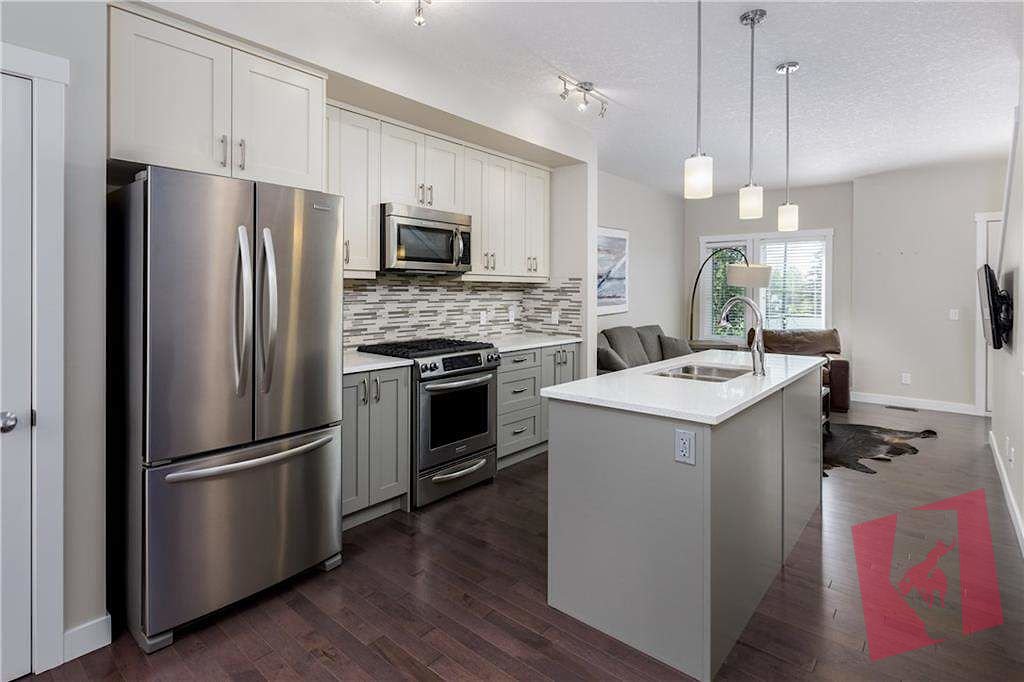 Bridgeland brand New Executive Living with great views!!! ( NEW AC Unit Install