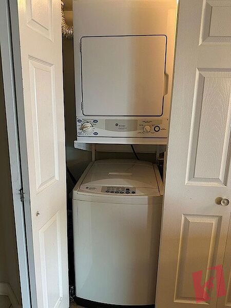 Cozy and clean, 2 bedrooms Downtown appartment at Discovery Pointe West Tower photo 2