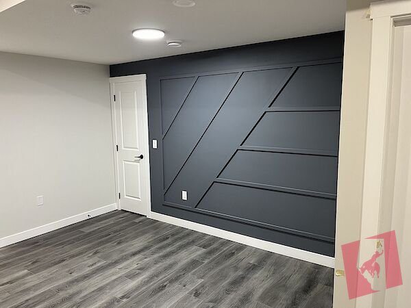 Brand New 2 Bed Basement Suite Pricing: $1400 all inclusive except internet
