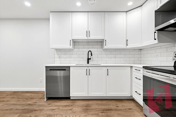 BRAND NEW 2 Bed Basement suite in Rockland Park photo 3