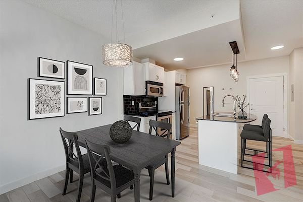 Luxury 1 bedroom 1 bath condo photo 3