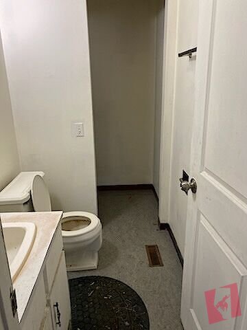 3 bedroom 4plex unit for rent in Forest Lawn photo 3
