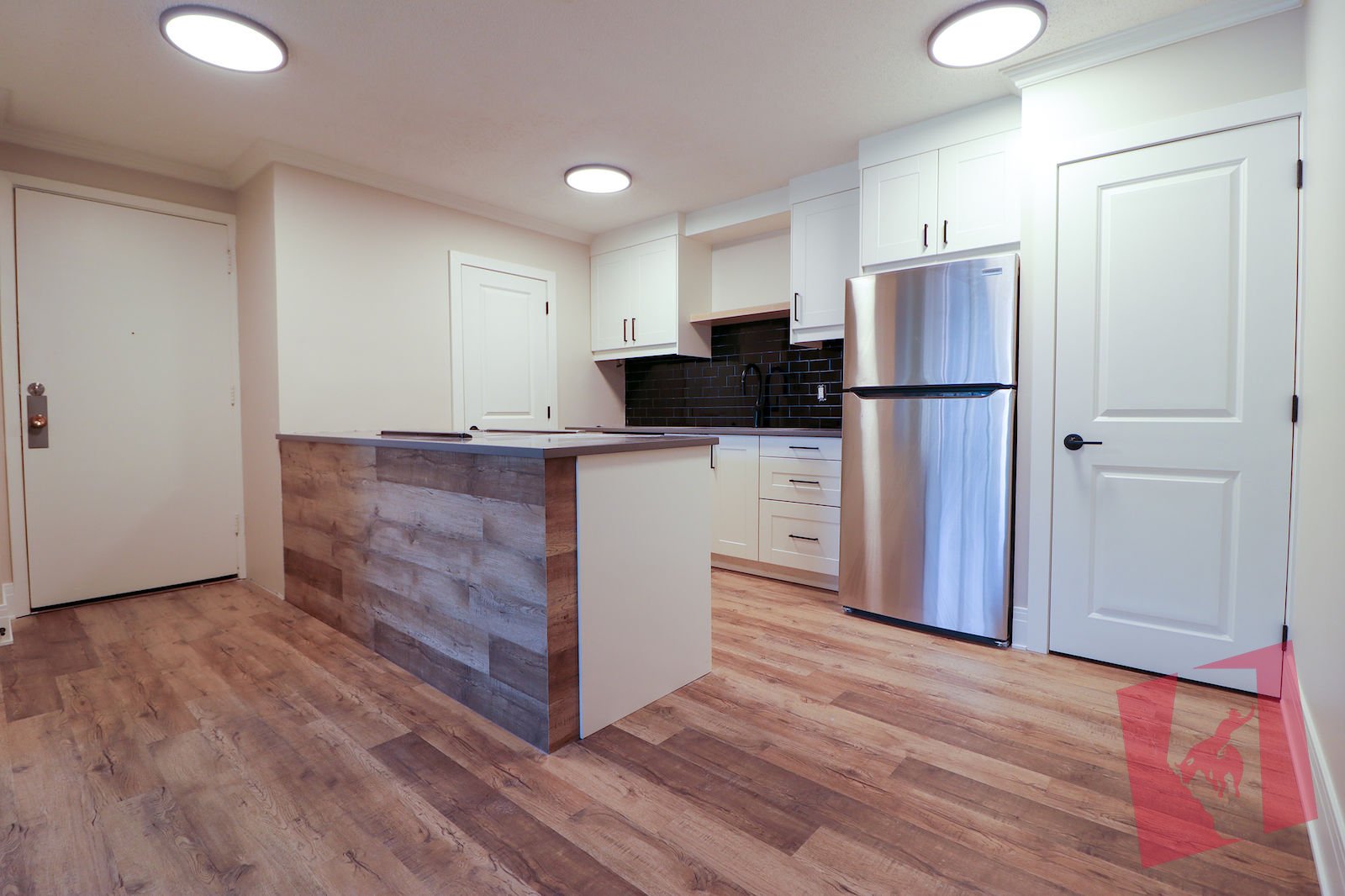 Elevation Luxury Homes - 2 Bedroom Fully Renovated photo 2