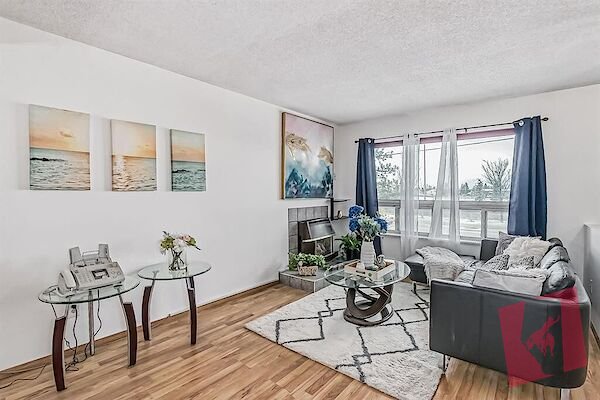 125 Martinglen Way Northeast