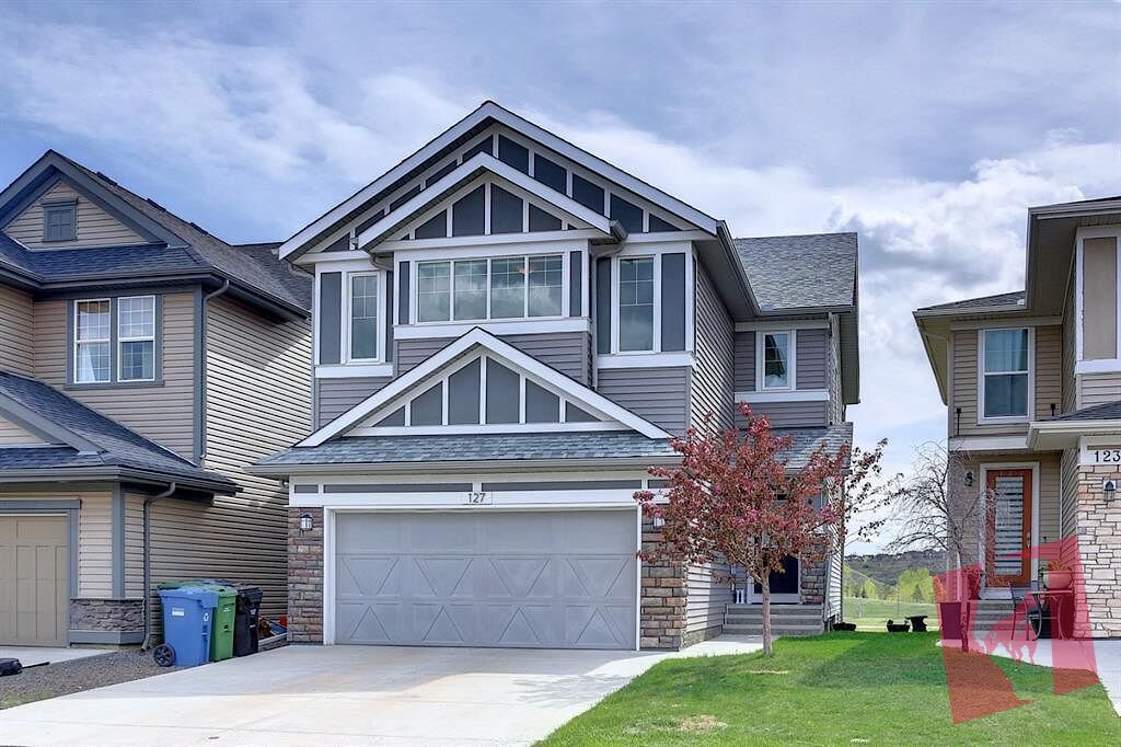 Stunning Home Overlooking Blue Devil Golf Course