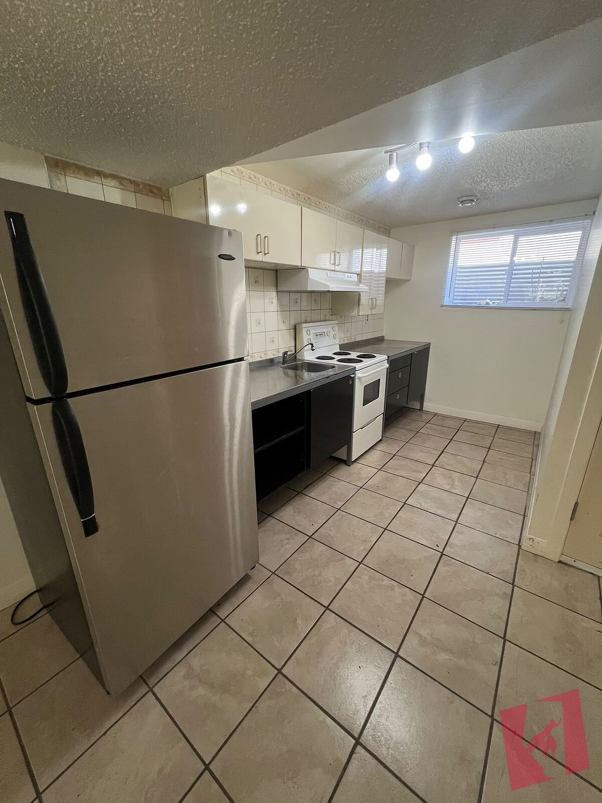 Legal 2 Bed Basement Suite, Whitehorn NE, Separate Entrance and Own Laundry