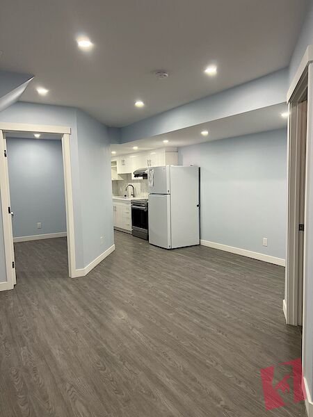 Cozy! New 2 Bedroom Basement in Livingston