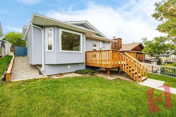 Cozy, Beautiful, Convenient 2-Bedroom in North Haven photo 3