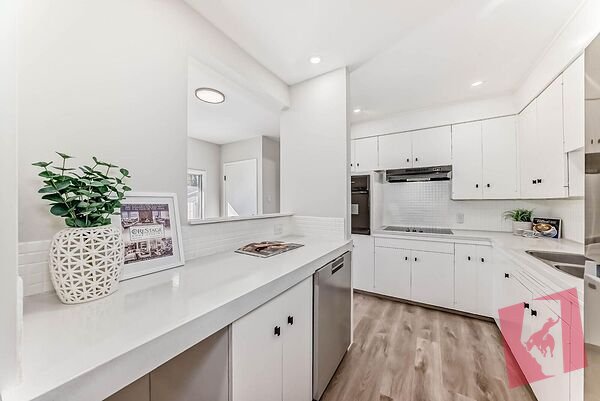 1319 107 Ave Sw photo 3