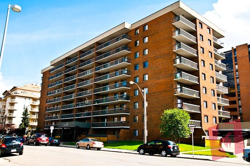 FURNISHED - 2 BD DOWNTOWN CONDO- 1335-12 Ave SW photo 3