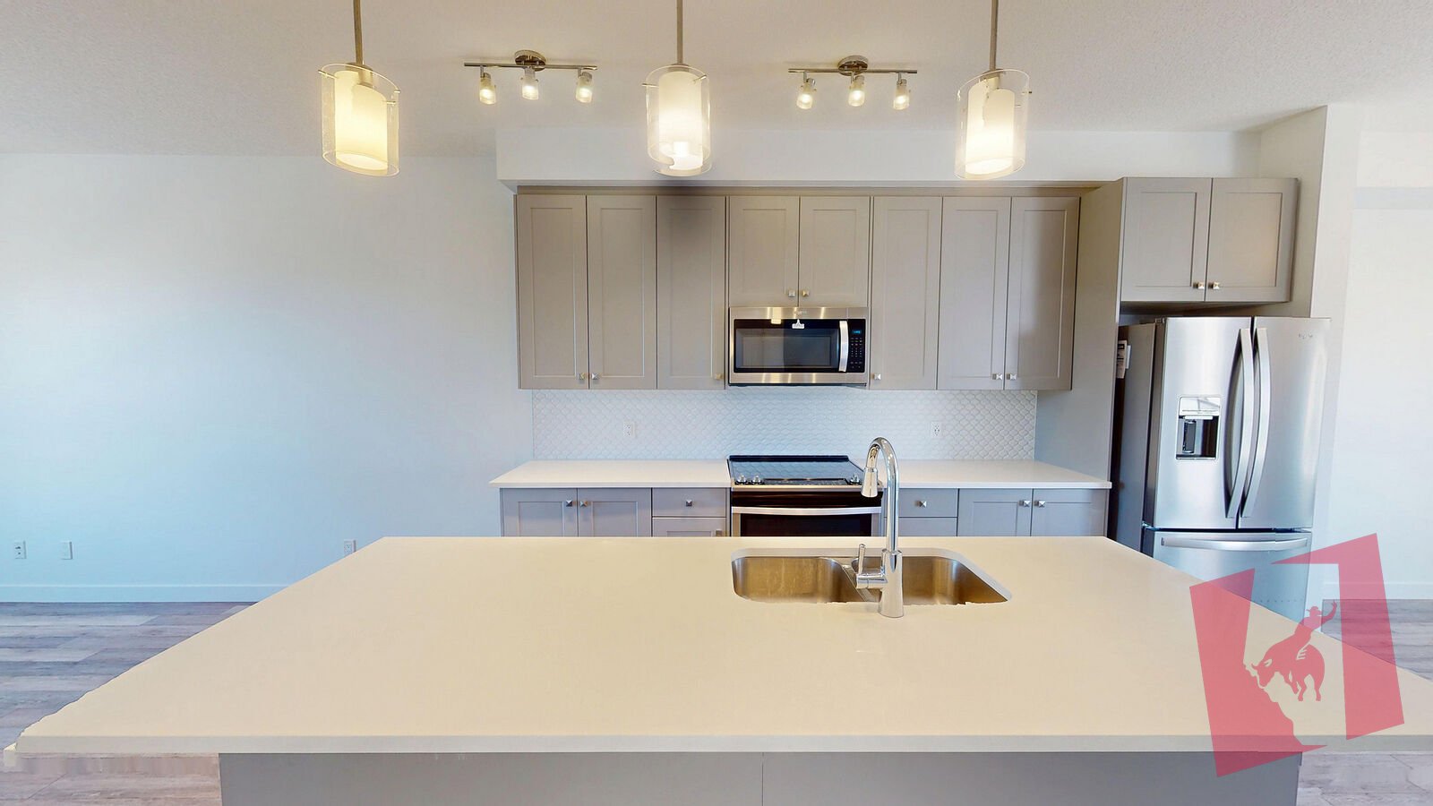 136 Evanscrest Manor NW