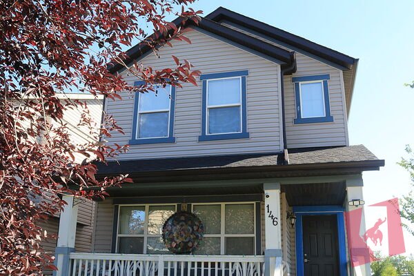 Spacious 4 Bed / 3.5 Bath Detached Home — Evergreen SW | Finished Basement