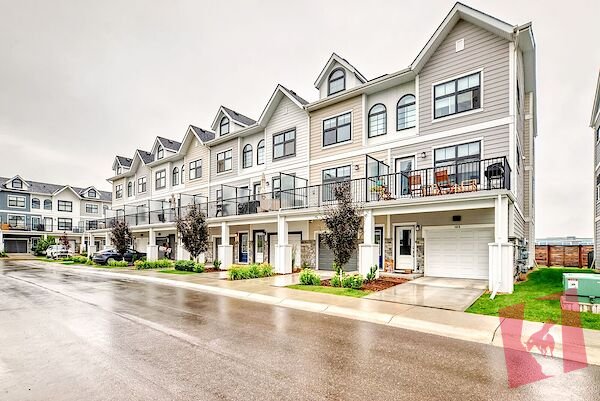 Stunning 2 Bedroom Townhouse in Quarry Park! (PC3525) photo 2