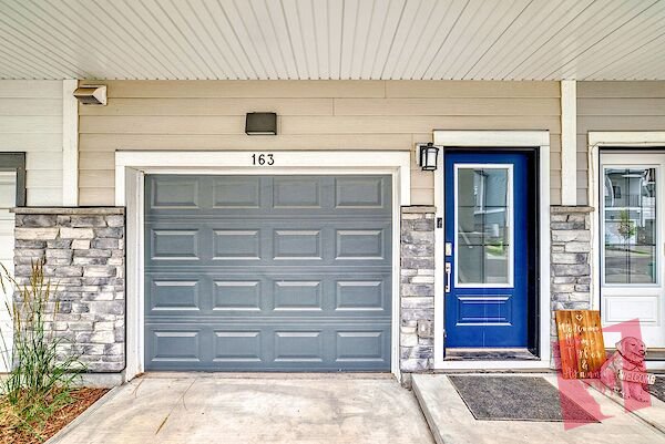 Stunning 2 Bedroom Townhouse in Quarry Park! (PC3525) photo 3