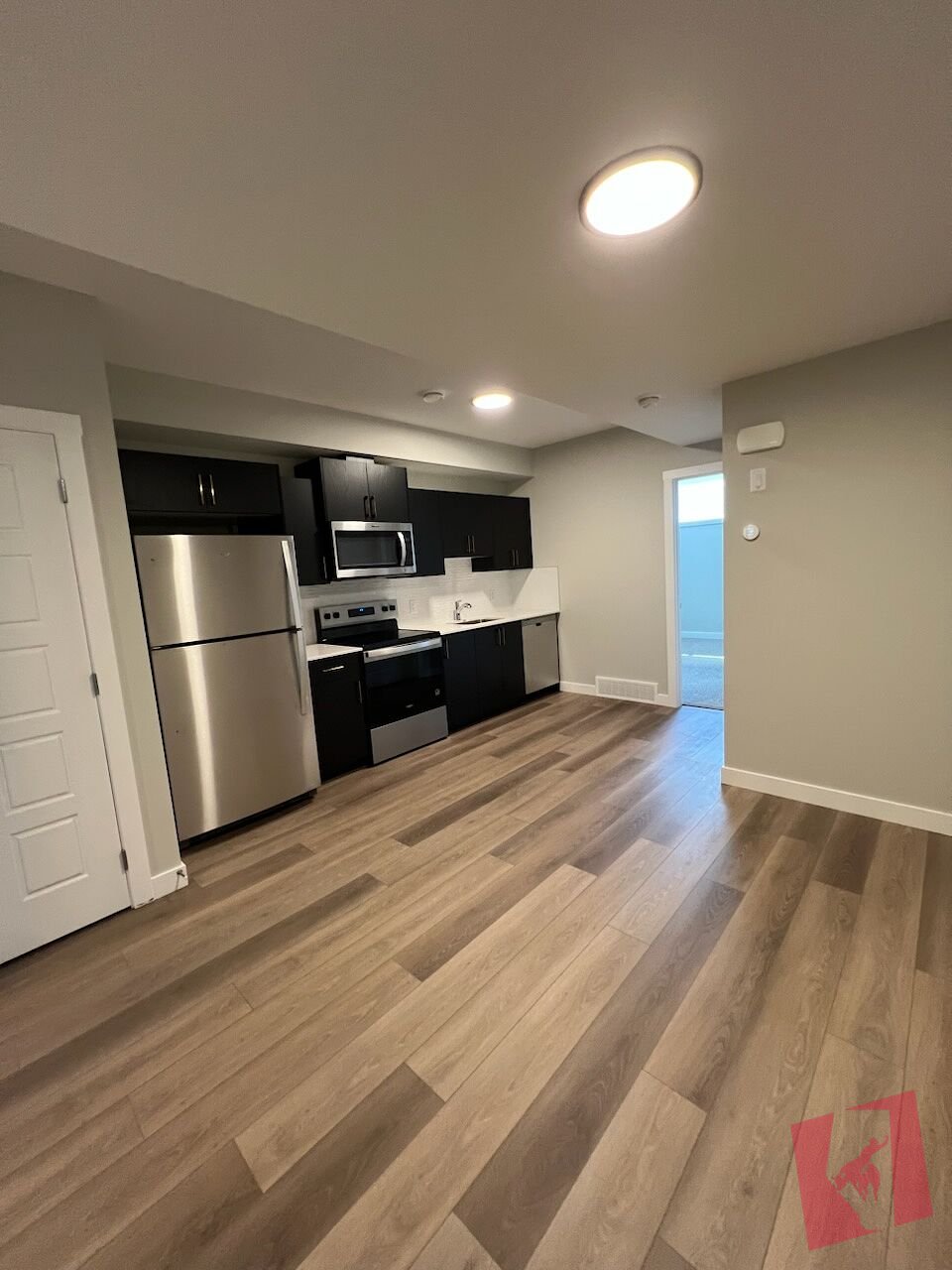 Separate entrance separate laundry!