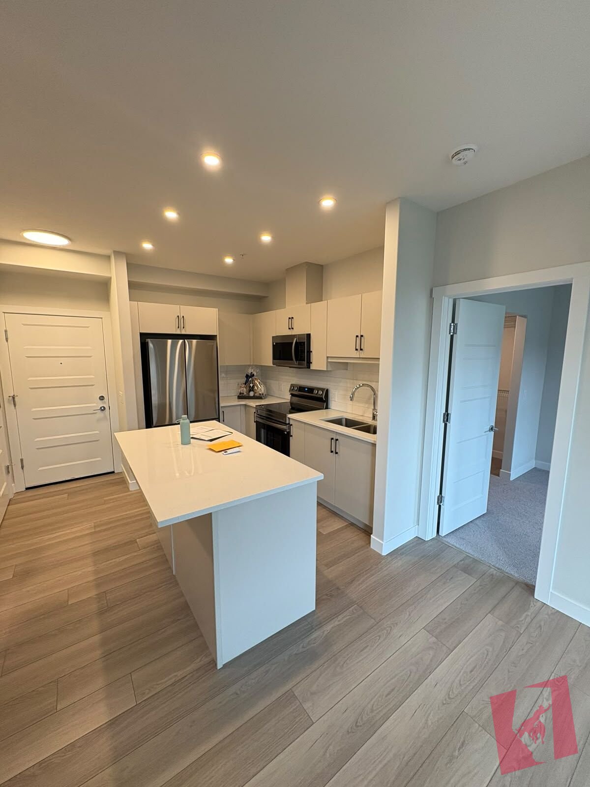 BRAND NEW 2 BEDROOM + 2 BATHROOM CONDO WITH A/C IN WOLF WILLOW