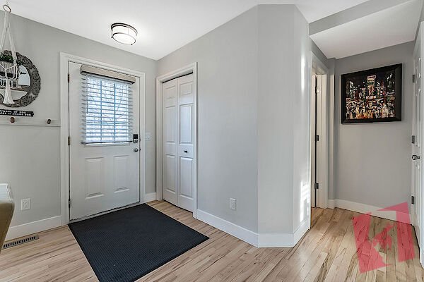 Charming 3-Bed Character Home in Garrison Woods
