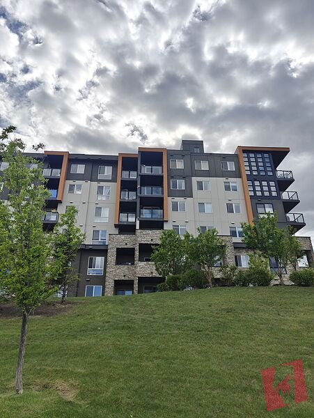 Modern 2BR/2BA Condo in Kincora NW- Available Immediately, AC & Stunning Views photo 2