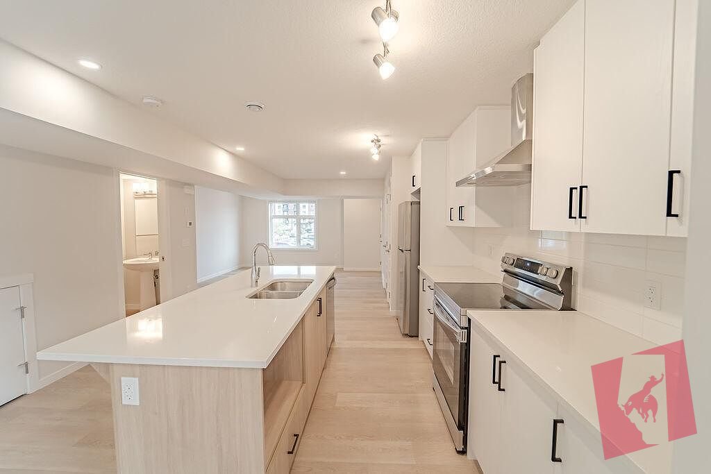SF168 | 2 Months Free + Free Early Move-In – 2 Bed Condo – Mahogany, Calgary
