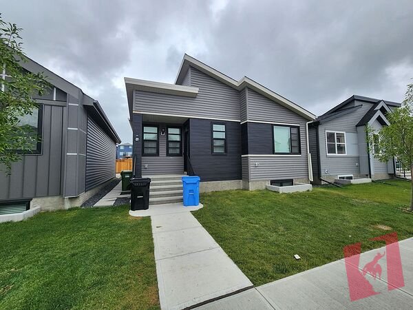 Brand new and fully developed basement single house