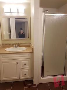 Legal 2 Bedroom Basement. Utilities Included, Close to LRT, Downtown and MRU. photo 3