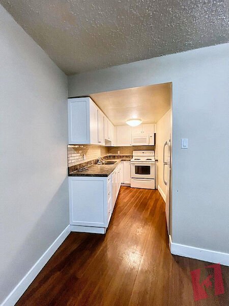 Heritage House Apartments | Calgary Apartments for Rent photo 3