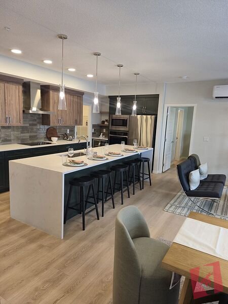 Bright & Modern 1 Bed / 1 Bath in Seton
