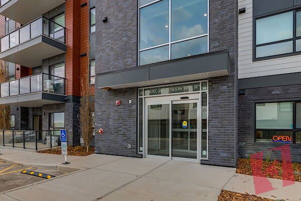 Large Unit Available this Fall!!! photo 2