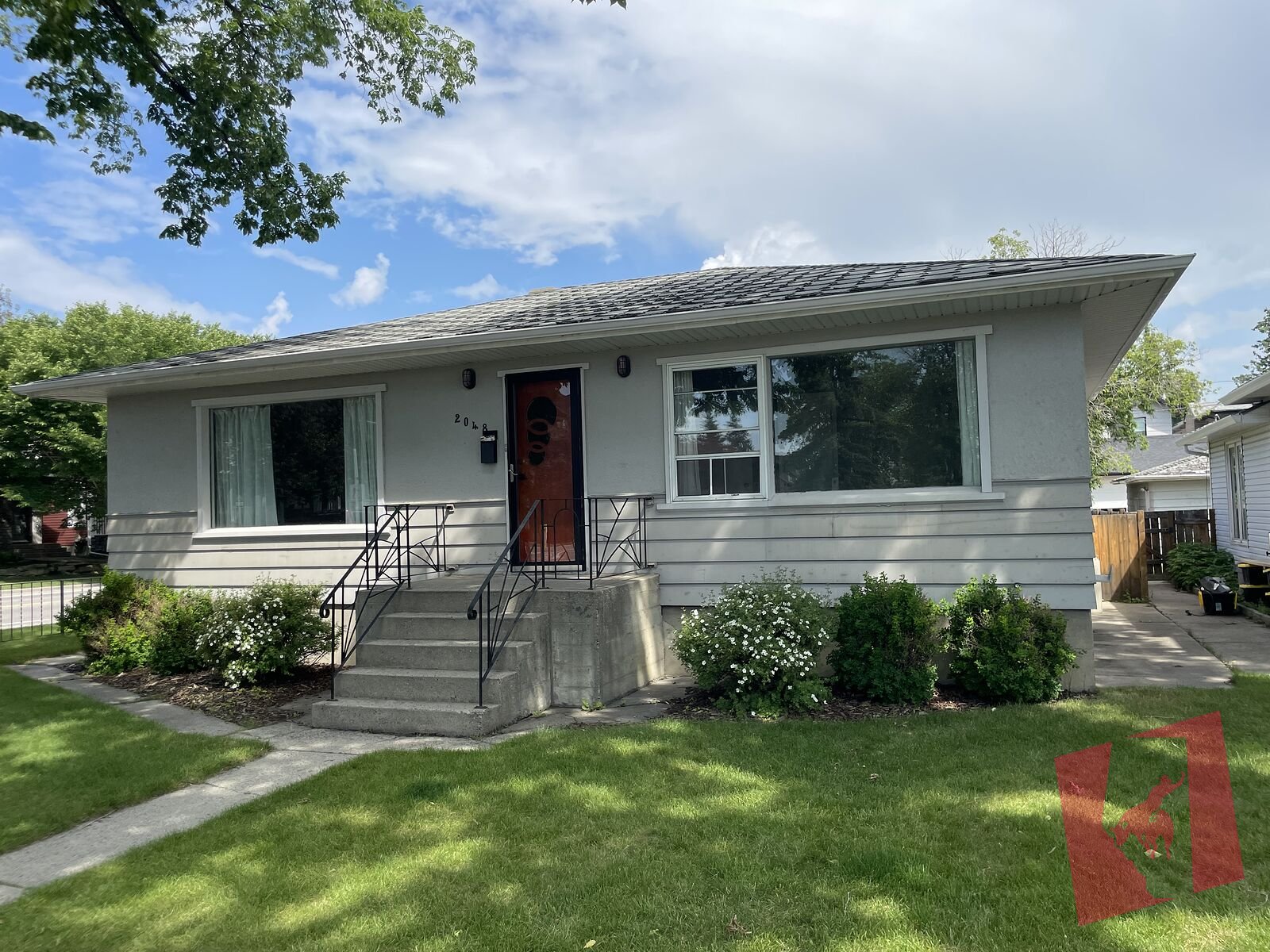 Cozy two bedroom basement suite in Marda Loop