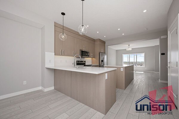 Available Immediately! Brand-New Family Home in Huxley – 3 Bed, 2.5 Bath