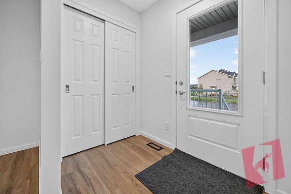 CARRINGTON BRAND NEW 3 BEDROOM 2.5 BATHROOM TOWNHOUSE photo 2