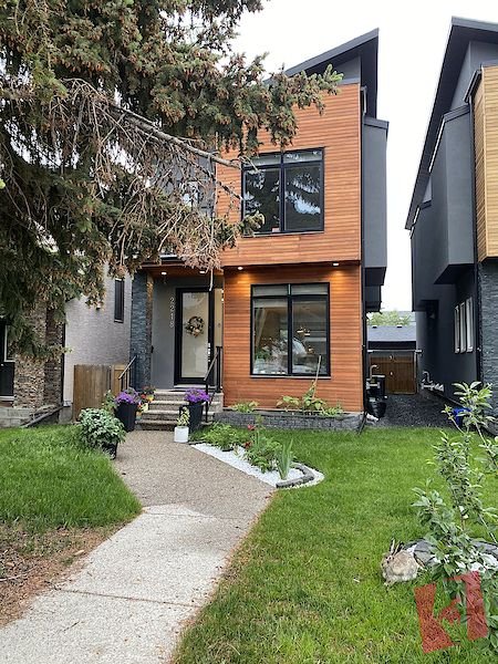 Executive Contemporary House Close to Downtown Train Station