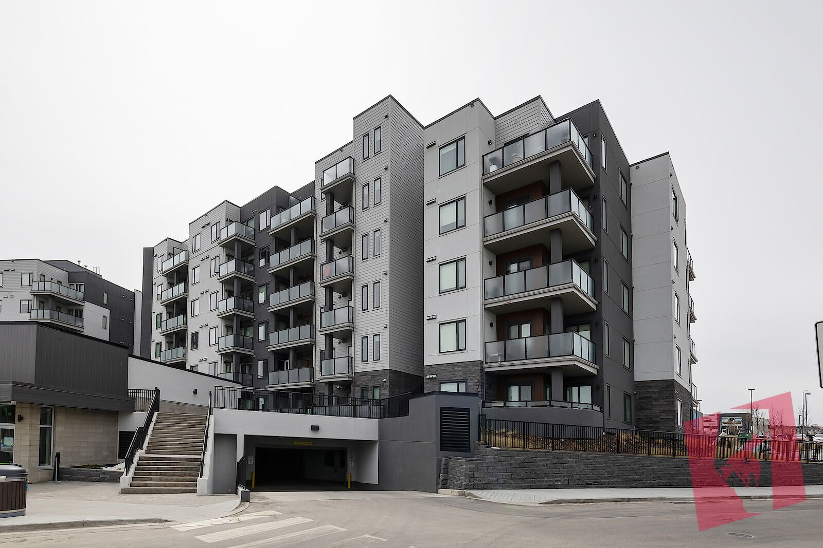 317 Q2 2 BED/2 BATH CORNER UNIT