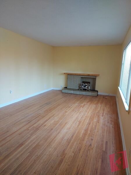Furnished & equipped-3 Bedroom, 1-Bath Main Level Suite for Rent only photo 3