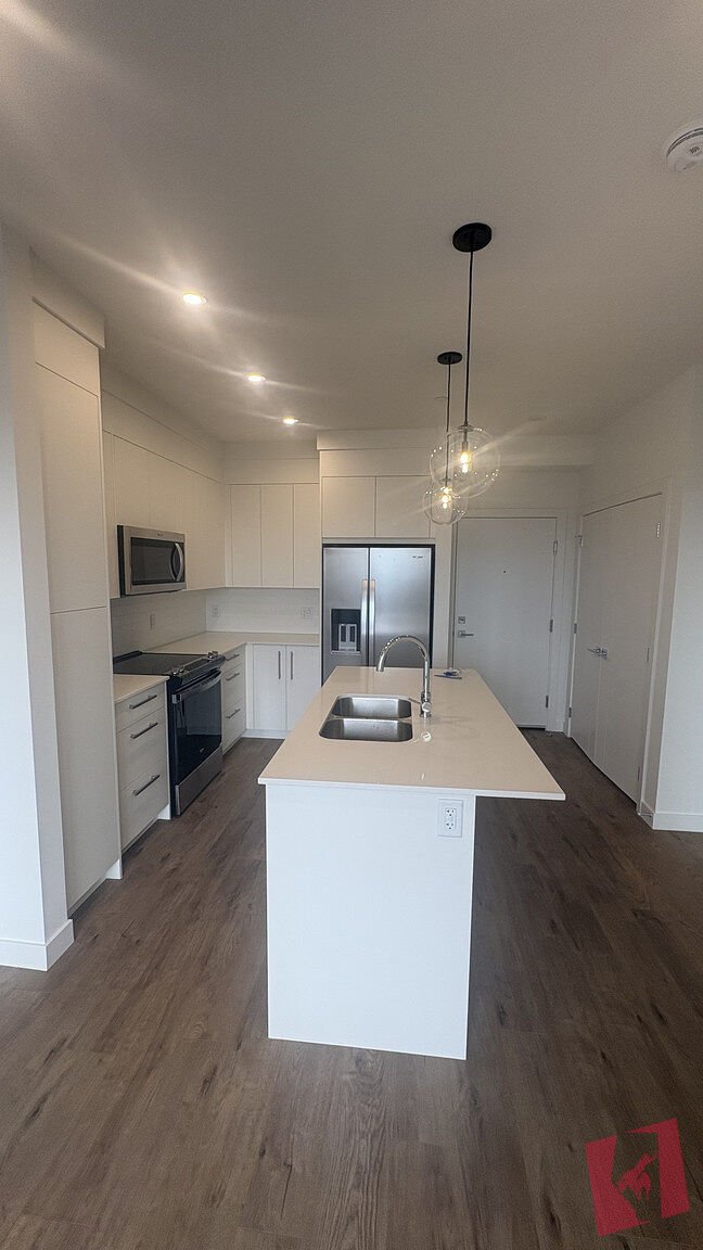 Brand New 2 Bed, 2 Bath Condo for Rent – Available Immediately!