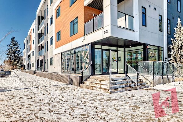 Beautiful Condo on 17 Ave SW