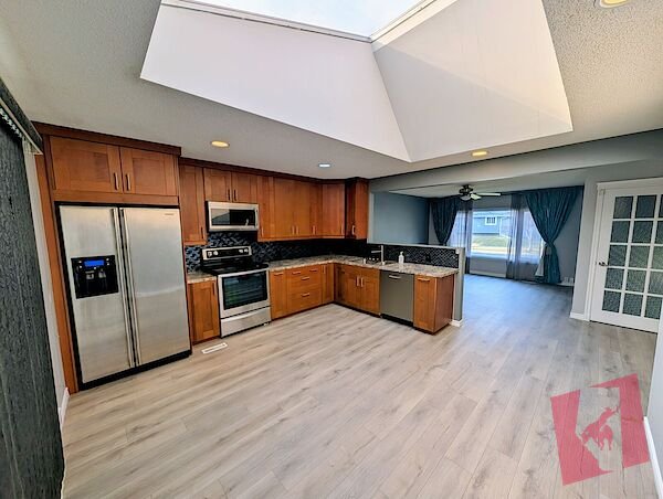 Newly Renovated Main Floor In Dover Available For Rent