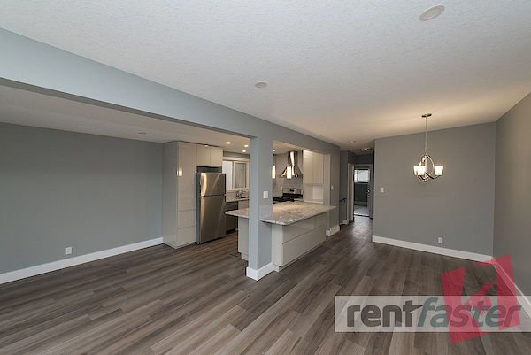 SUNNY BRIGHT IN KILLARNEY 4 BEDROOM HOME