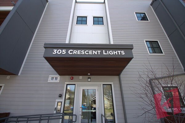 Crescent Heights Apartments w/ In-Suite Laundry, & MORE! photo 3