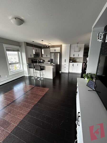 2 Bedroom, 2 Bathroom, 2 parking Apartment in NE photo 2