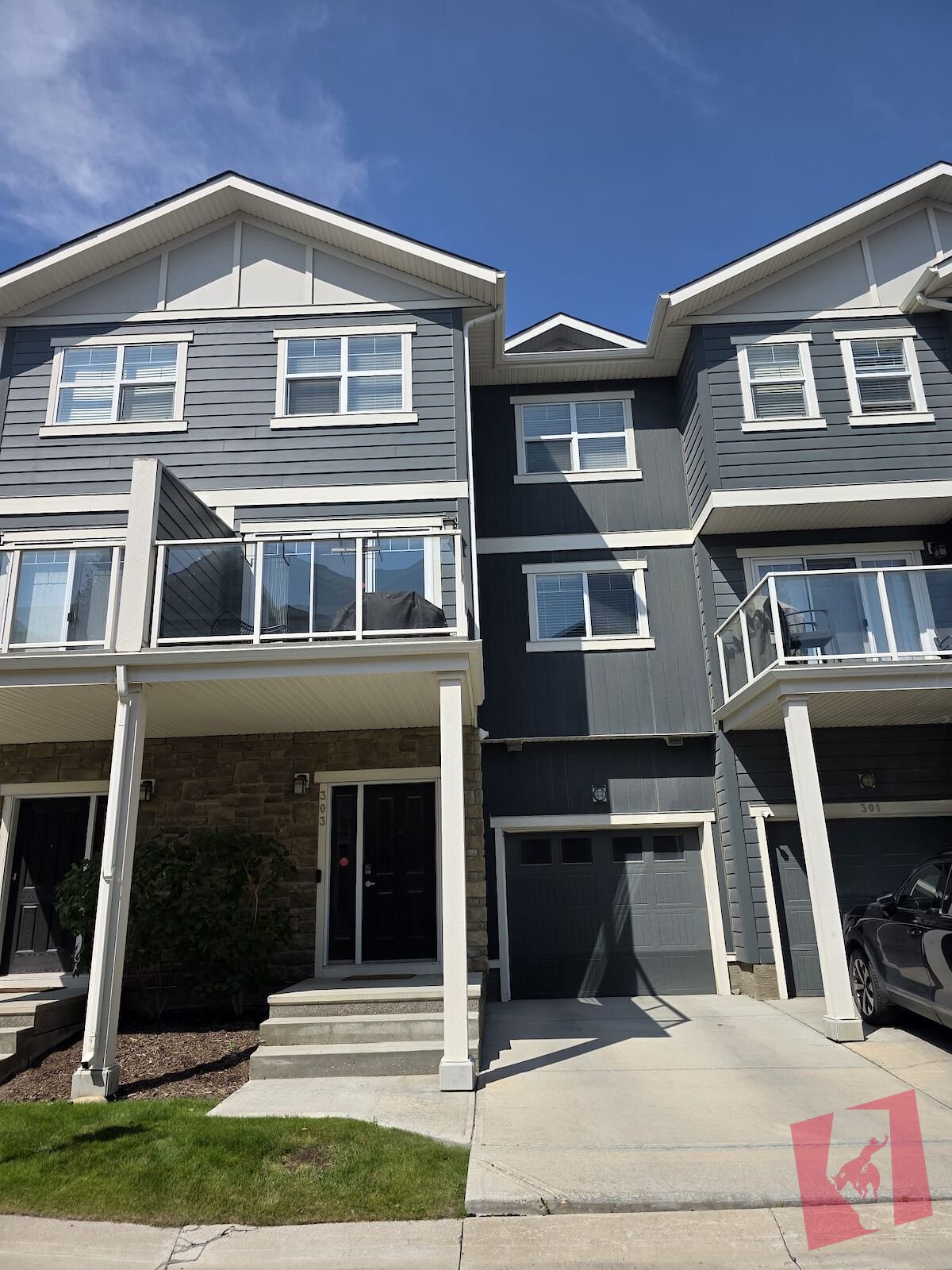 Charming Townhouse with a Smart Layout – A Cozy Place to Call Home