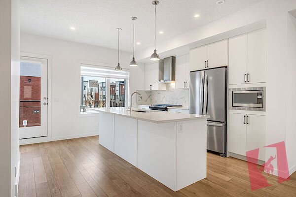 Impeccable Executive 4-Bedroom Townhouse