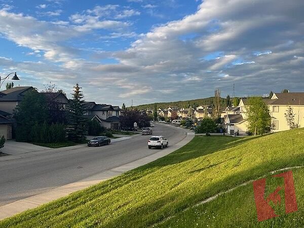 Nice Fully Furnished Family Home In Great Community For Rental